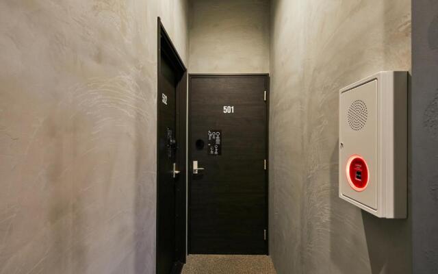 mizuka Nakasu 1 - unmanned hotel -