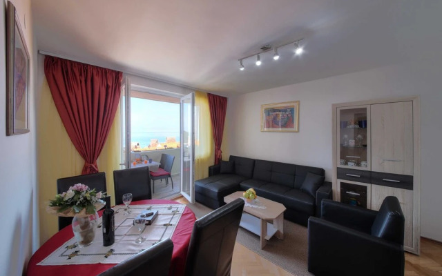 Blue Harmony Sea View Apartment