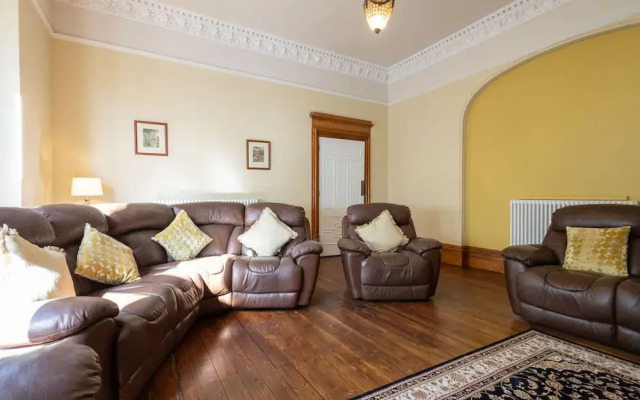 Host Stay Chatsworth Townhouse II