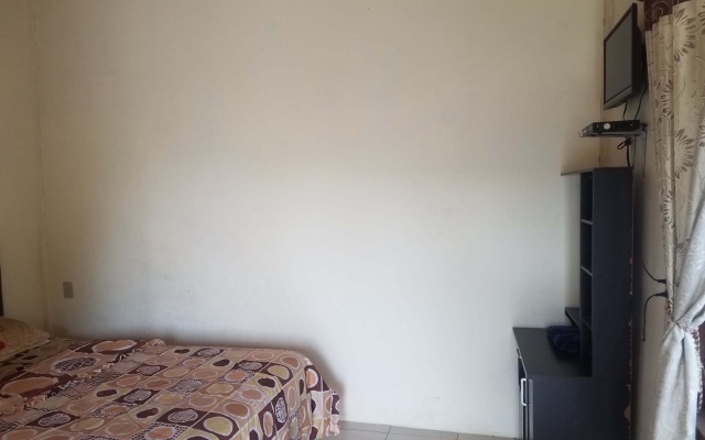 Toba View Homestay RedPartner – Guest Rooms – Tuk Tuk