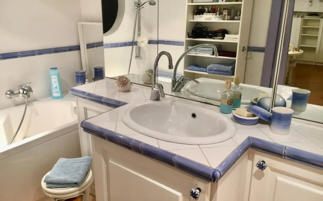 DREAM APARTMENT WITH POOL area FARNESINA POLICLINICO GEMELLI ROME