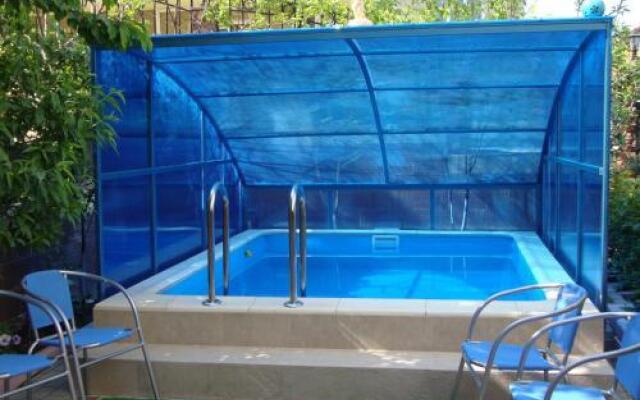 Divnomorye Guest House