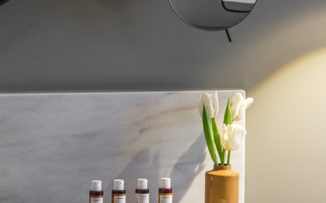 Отель Bob W Eolou