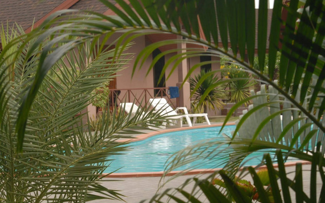 La-or Resort