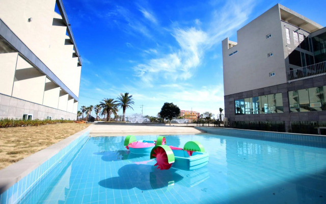 The Four Graces Resort