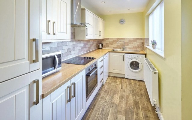 Host Stay Rosemill