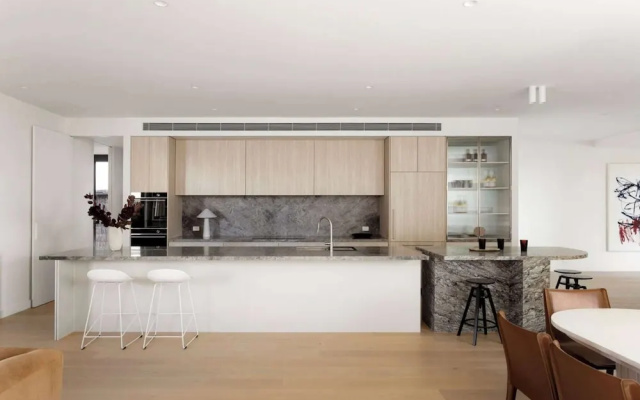 Atelier Sorrento Pool Spa Walk To Beach – Guest Rooms – Melbourne