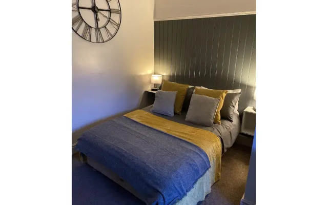 The Hall Park Hotel