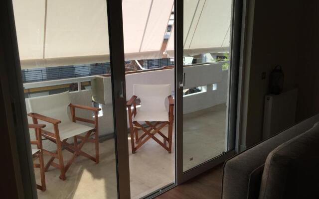 Captains 2-Bedroom Suite in Athens Nea Smyrni