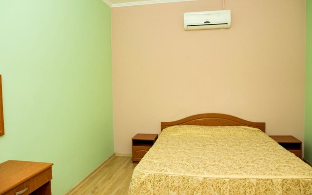 Guest House Nadezhda 2