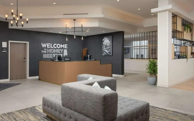 Hampton Inn & Suites by Hilton Huntsville Downtown