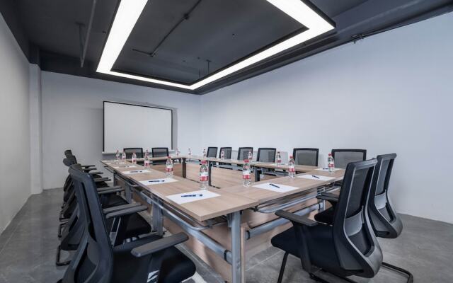 Holiday Inn Express Suzhou Shihu University Town by IHG