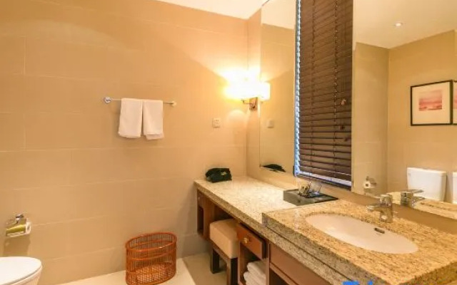 Jiazhihui Aihai Holiday Hotel (Zhujiajian Lvcheng Dongsha)