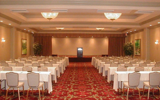 The Colonnade Hotel Back Bay