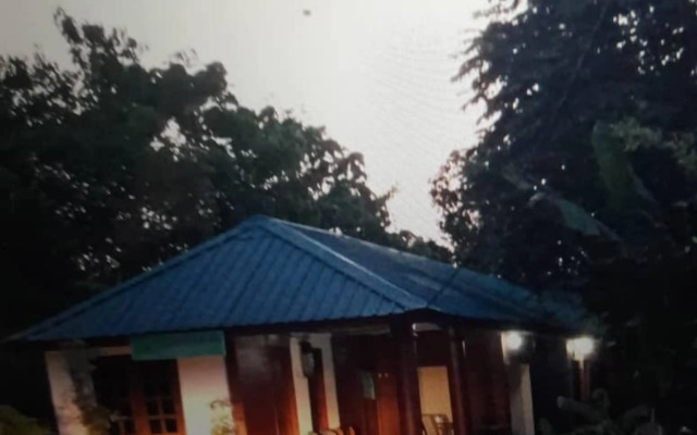 OYO 90675 Holiday View Inn