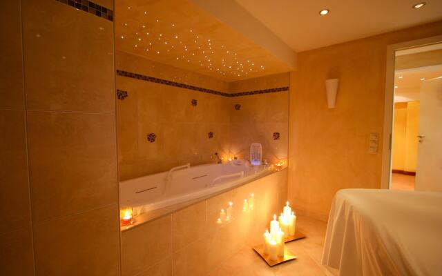 Romantik Hotel Boesehof