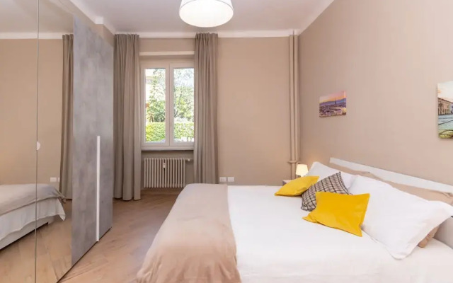 Cialdini Apartment near City Center