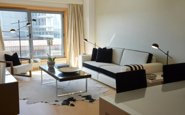 Panoramic Living