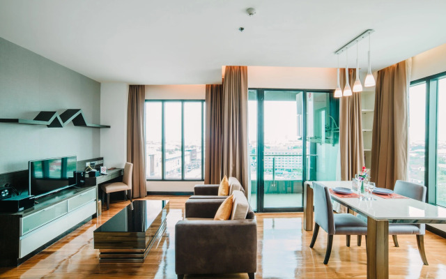 Lumen Bangkok Srinakarin