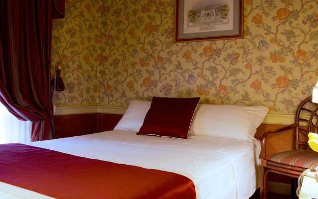 Hotel Milano Regency