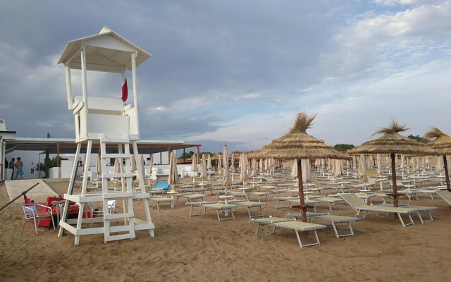 Blue Marine Apartments