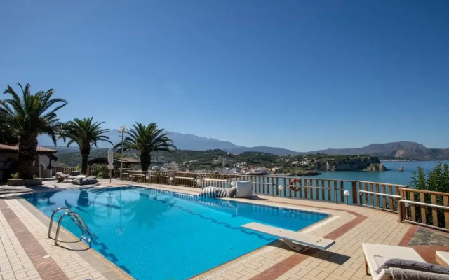 Coco Seaview Apartment, 60sec Walk From Beach!