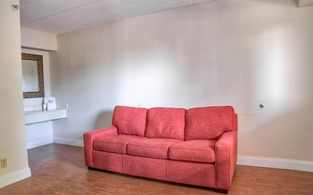 The Teale (ex Sulaf Hotel LBV South)