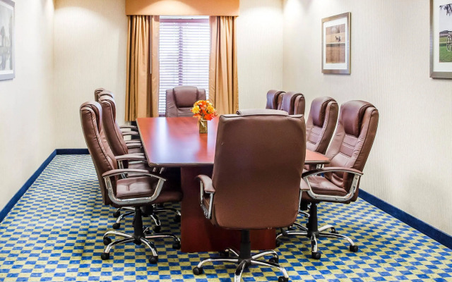 Comfort Suites Lancaster Amish Country