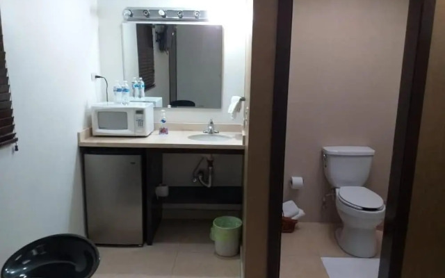 Premier Hotel Suites