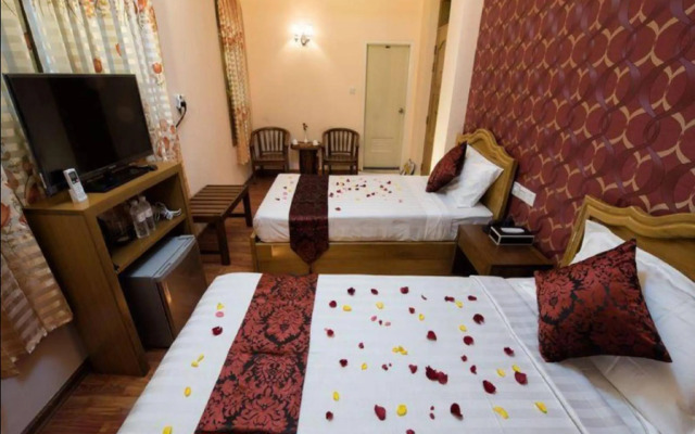 Royal Yadanarbon Hotel