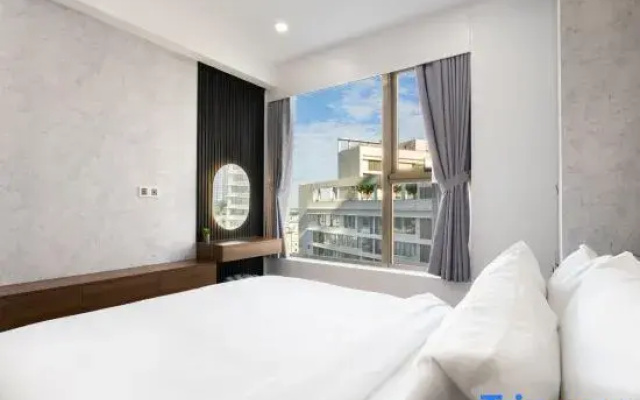 The Peak MidTown Saigon Apartments