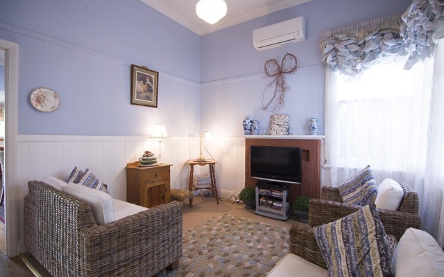 Pammys Palace – Guest Rooms – Mildura