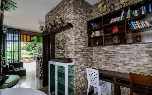 NIDA Rooms Patong Hill House