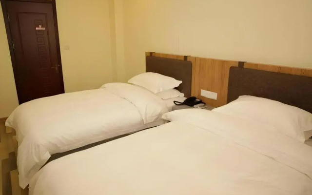 Ripple Hotel (Dalian Laodong Park Wuchang Street)
