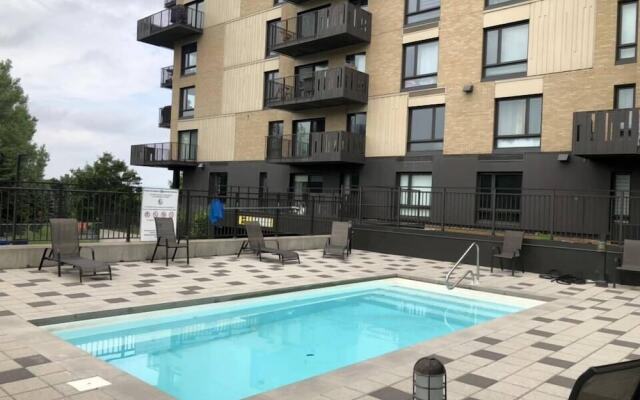 Corporate Stays La Garde Apartments