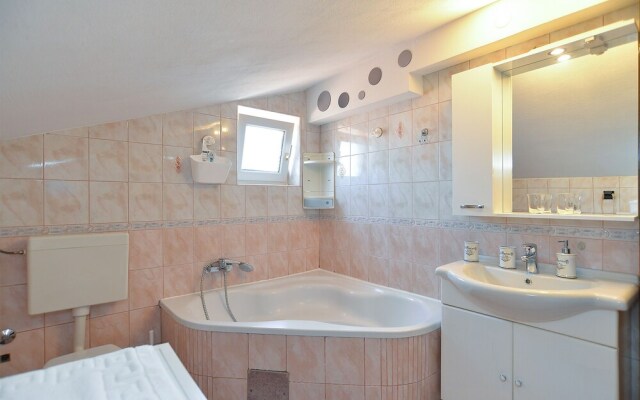 Apartment 1791