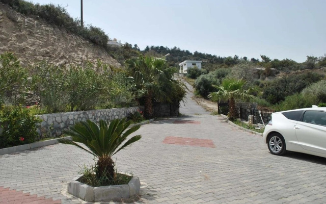 Villa Bueno by Amy Villas