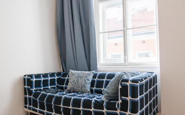 Central 3BR Shared Apartment - Bookable in Lockdown