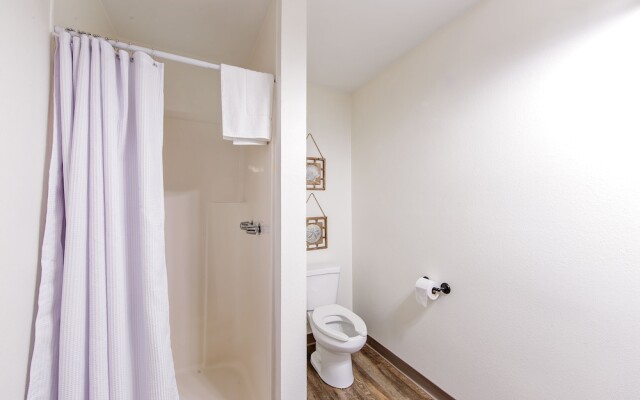 Southern Breeze Lodge