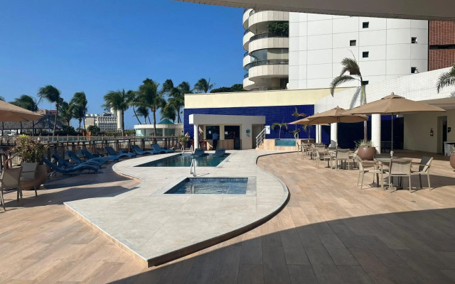 Iate Plaza Hotel
