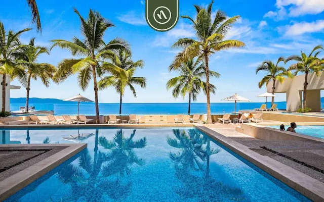 Oceanview 1 BR Condo - Beach - Multiple Pools