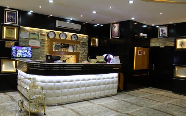 Danah Aparthotel