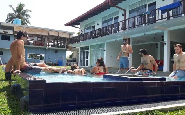Chill Bay Weligama