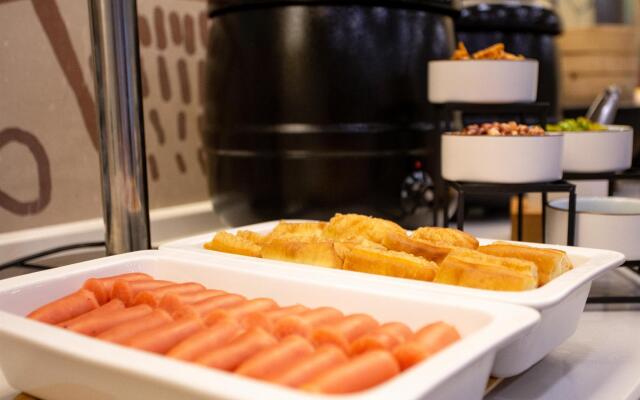 Hanting Hotel Hanting Tangshan Caofeidian Kenfeng Street