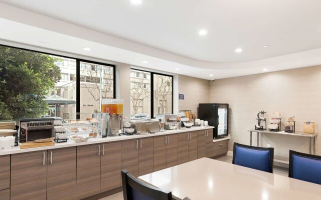 Best Western Red Coach Inn