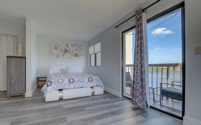 Premium Condos near Universal Studios