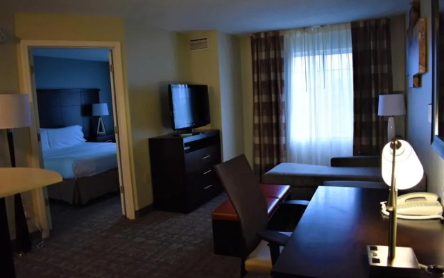 Staybridge Suites Cranbury by IHG