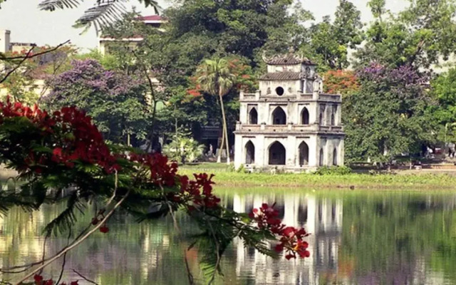 Hanoi House Hostel & Travel