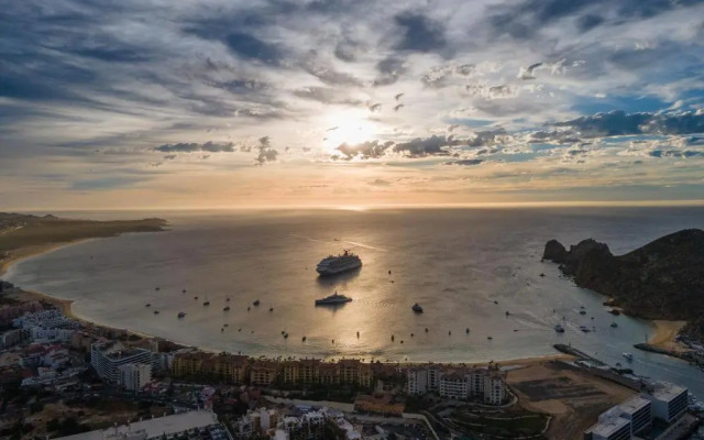 Paraiso Residences Marina Cabo by Capitalia