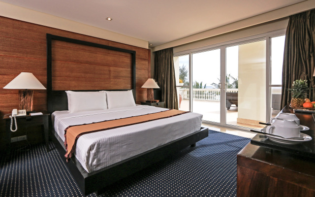 Boracay Sands Hotel